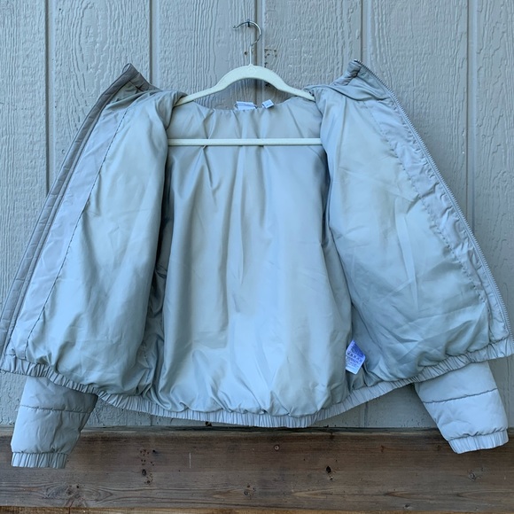 Adidas Originals light grey semi-cropped oversized zip up puffer jacket - Picture 9 of 16